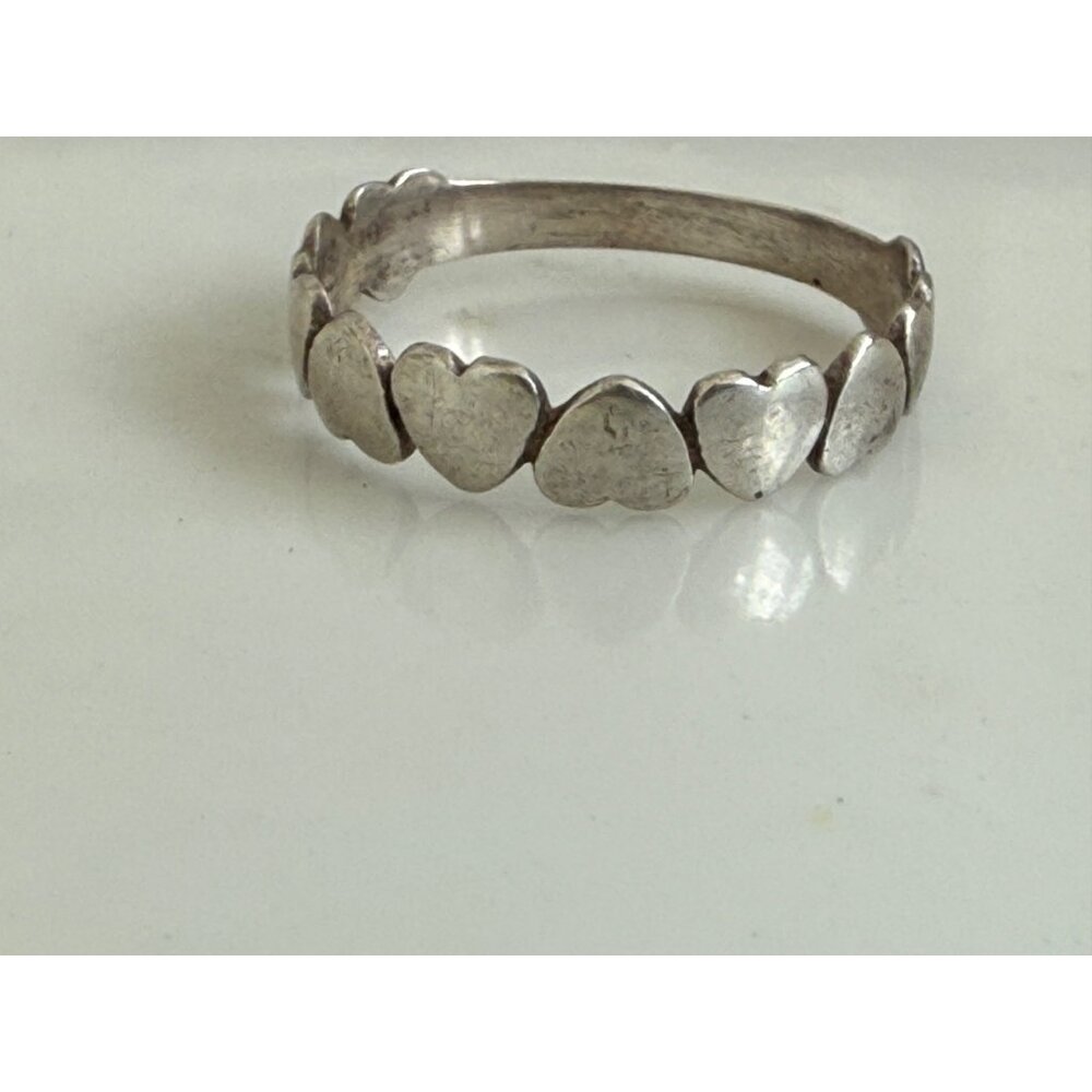 Vintage 90s Hearts Band Ring Dainty 925 Sterlling Silver Size 8 3/4 - Picture 10 of 10